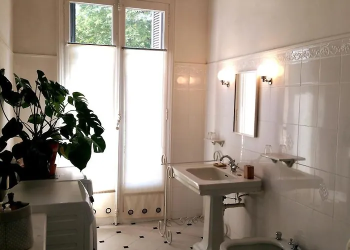 Apartment Opera-style Downtown Maison Carre Nimes