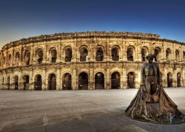 Opera-style Downtown Maison Carre דירה